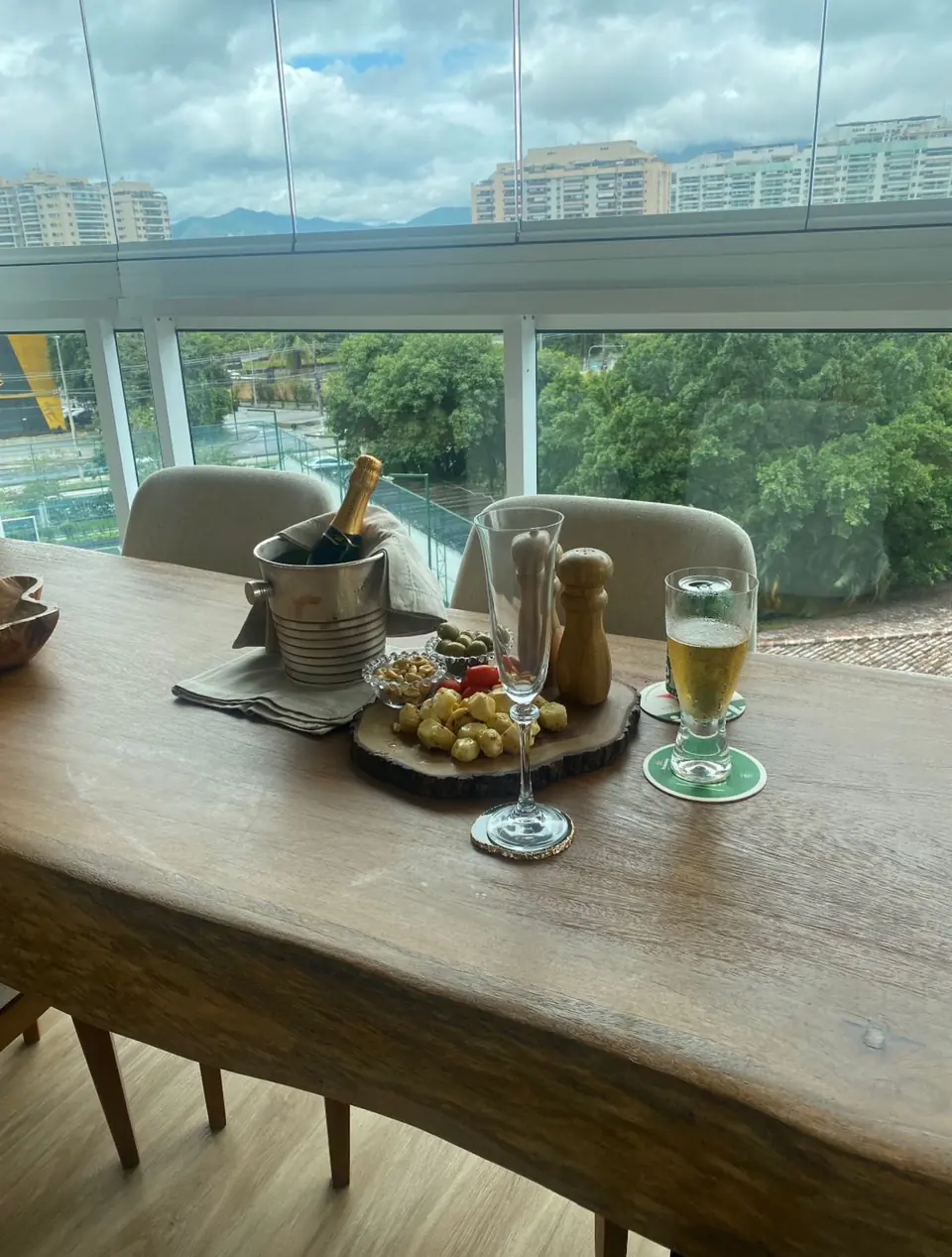 Adega e frigobar